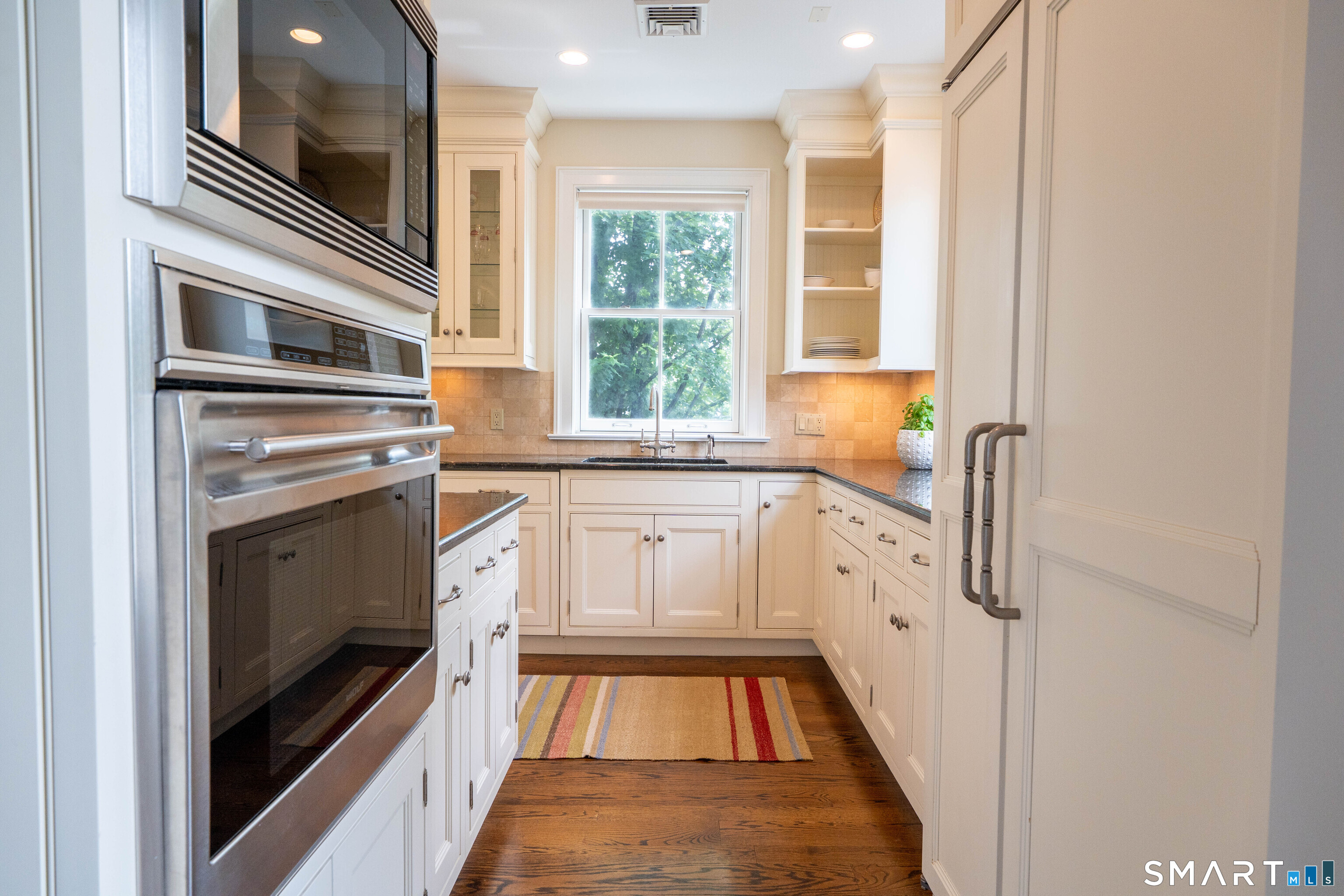 44 Elmwood Drive Fairfield CT 06890