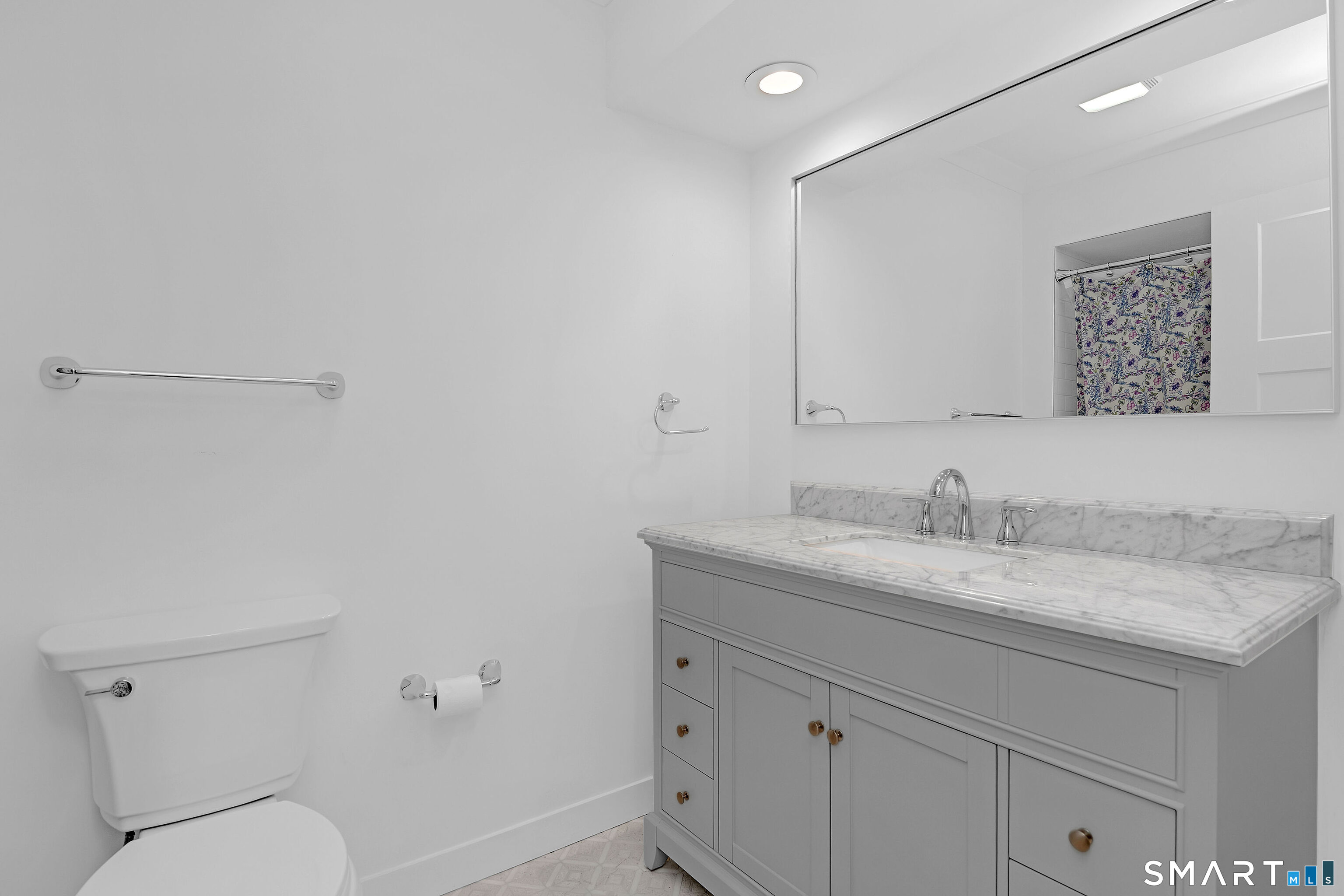 886 Heritage Village Southbury CT 06488