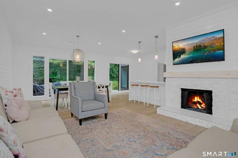 886 Heritage Village Southbury CT 06488
