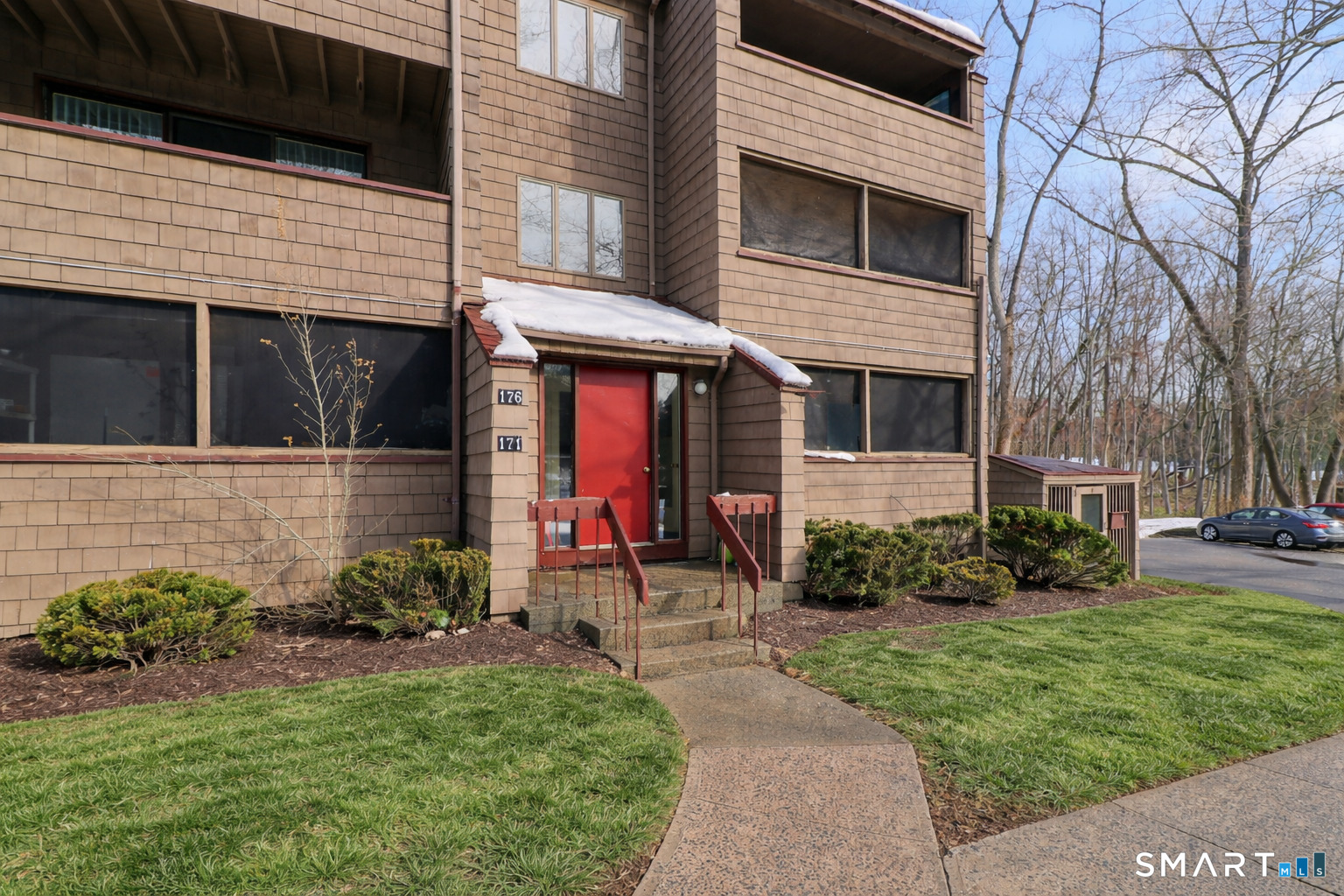 172 Towne House Road Hamden CT 06514