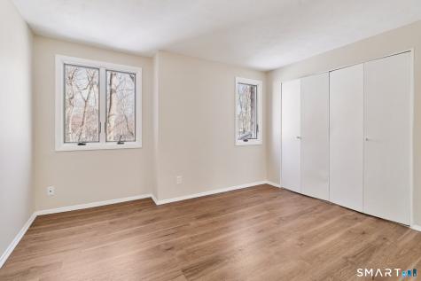 172 Towne House Road Hamden CT 06514