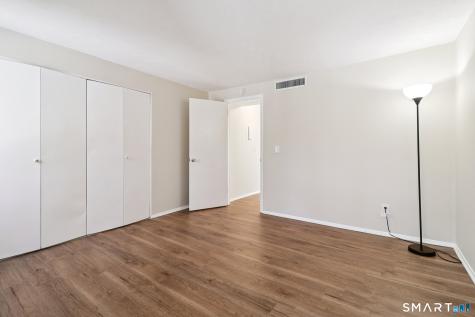 172 Towne House Road Hamden CT 06514