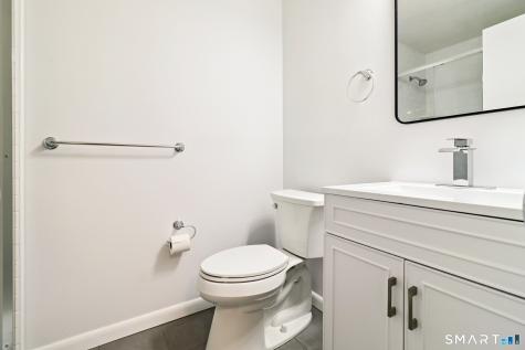 172 Towne House Road Hamden CT 06514