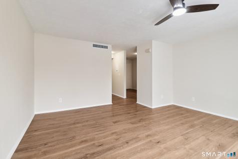 172 Towne House Road Hamden CT 06514