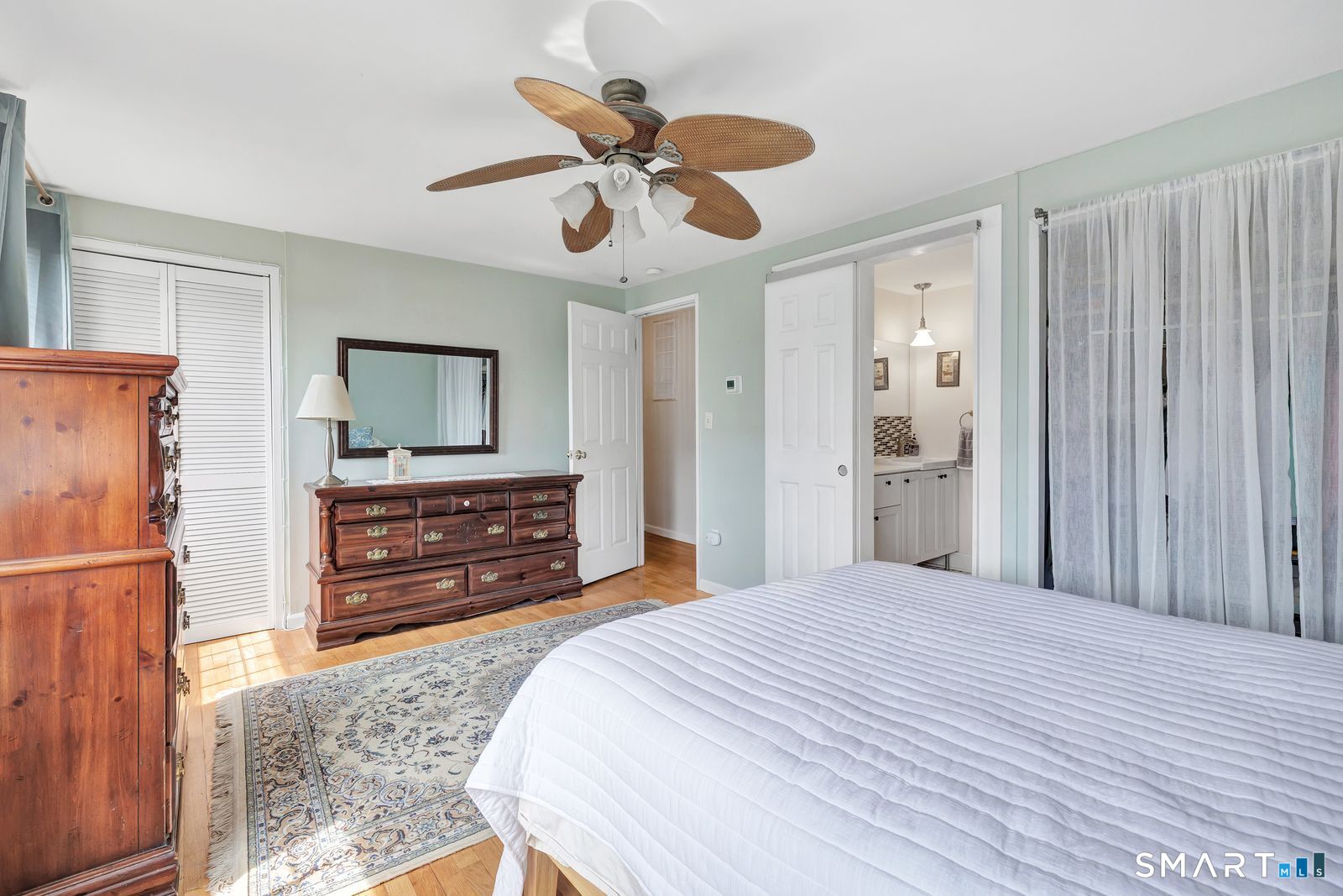 25 Jackson Drive Milford CT 06460
