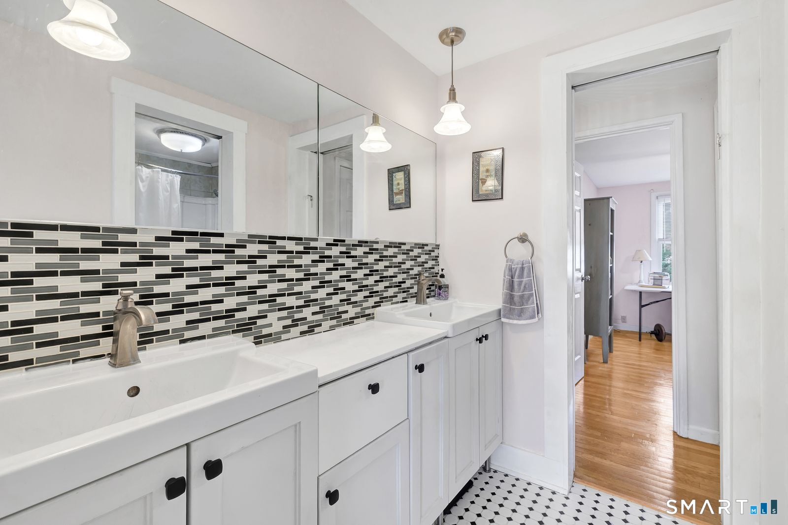 25 Jackson Drive Milford CT 06460