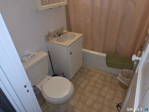 127 Canaan Bldg 82 Court Stratford CT 06614