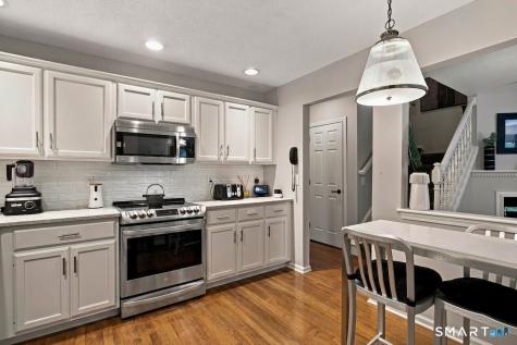 629 Danbury Road Ridgefield CT 06877