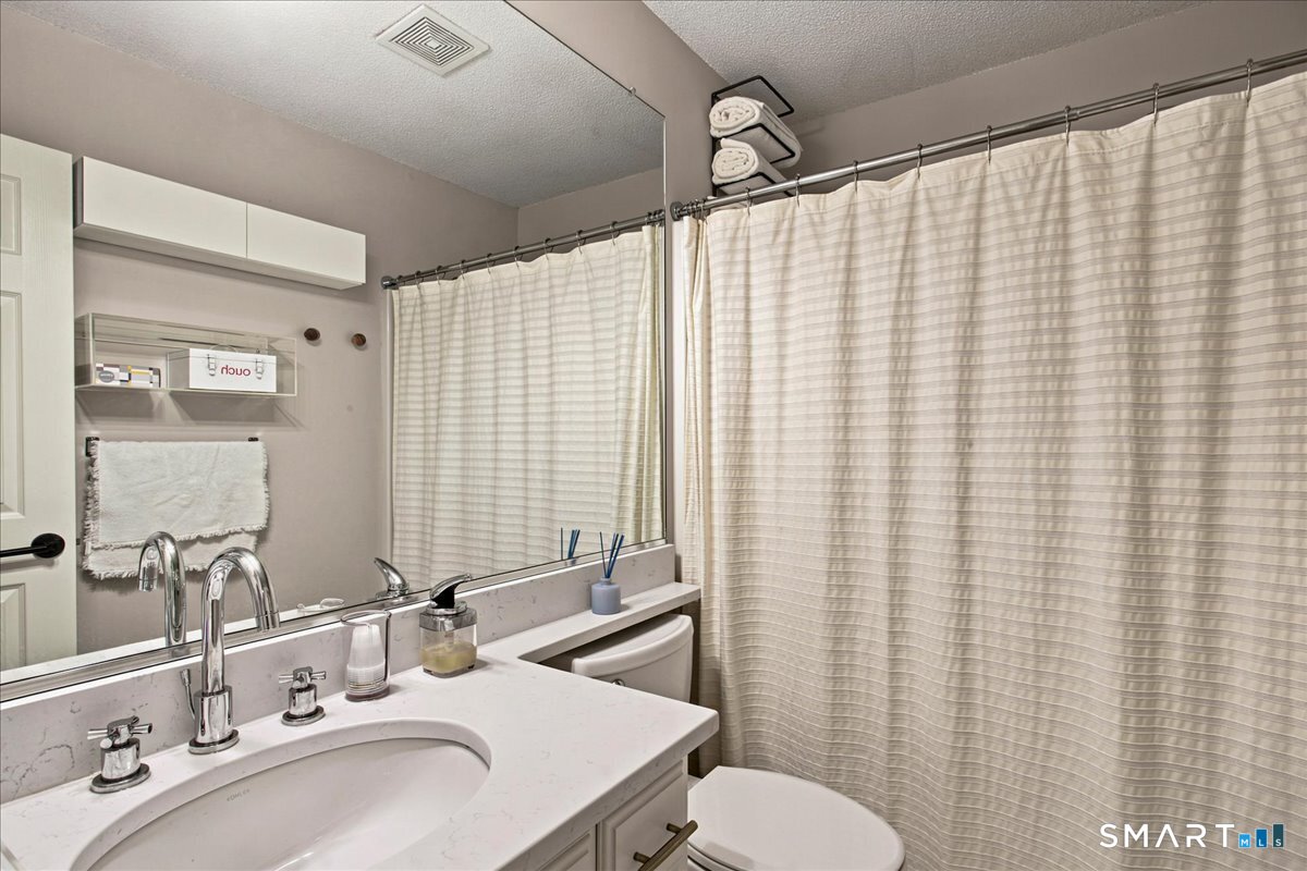 629 Danbury Road Ridgefield CT 06877