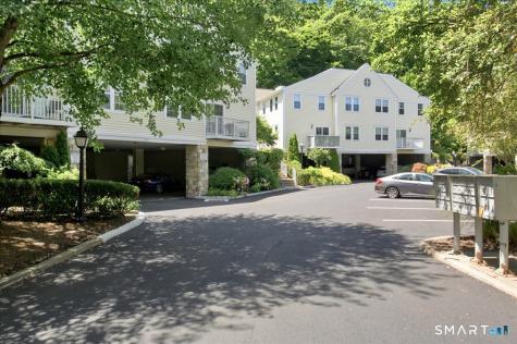 629 Danbury Road Ridgefield CT 06877