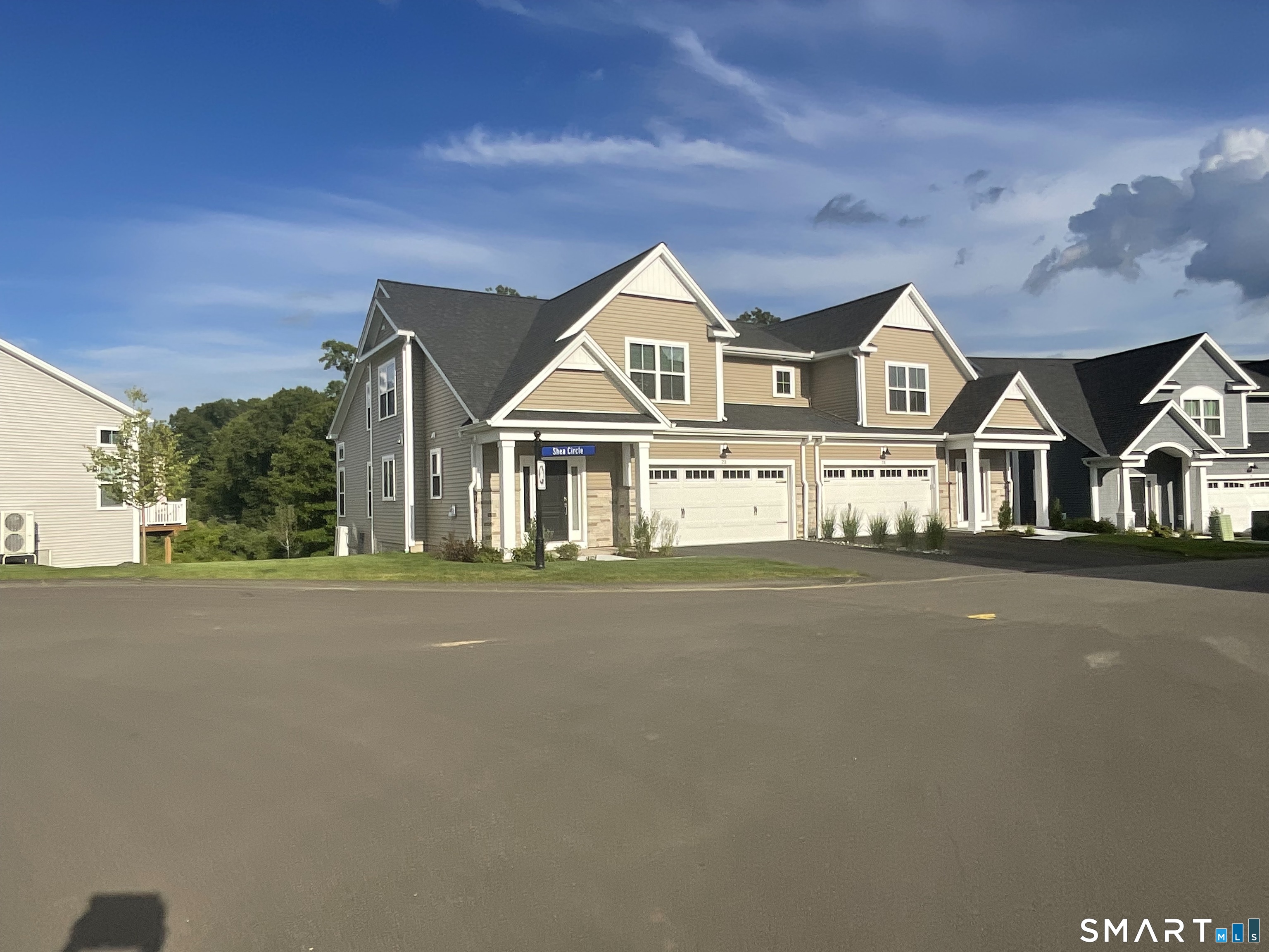 73 Shea Circle Cheshire CT 06410