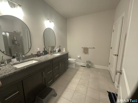 73 Shea Circle Cheshire CT 06410