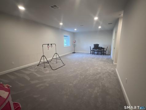 73 Shea Circle Cheshire CT 06410
