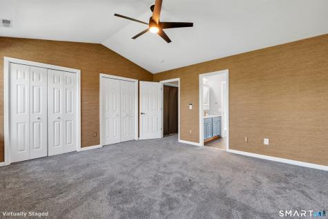 19 Hawthorne Drive New London CT 06320