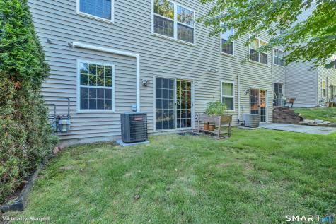 19 Hawthorne Drive New London CT 06320