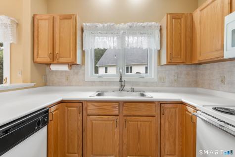 5 Rose Court Rocky Hill CT 06067
