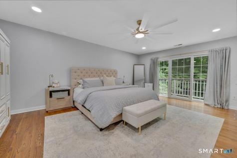 28 Paisley Lane Fairfield CT 06825