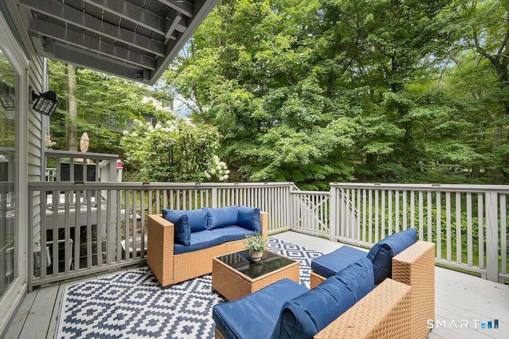 28 Paisley Lane Fairfield CT 06825