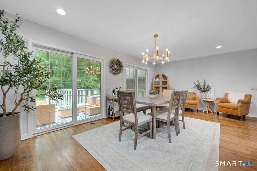 28 Paisley Lane Fairfield CT 06825