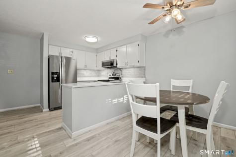 18 Heritage Woods Wallingford CT 06492