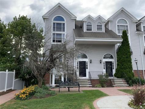 124-130 Deer Hill Avenue Danbury CT 06810