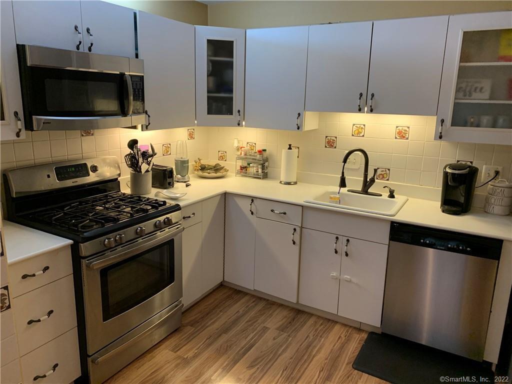 124-130 Deer Hill Avenue Danbury CT 06810