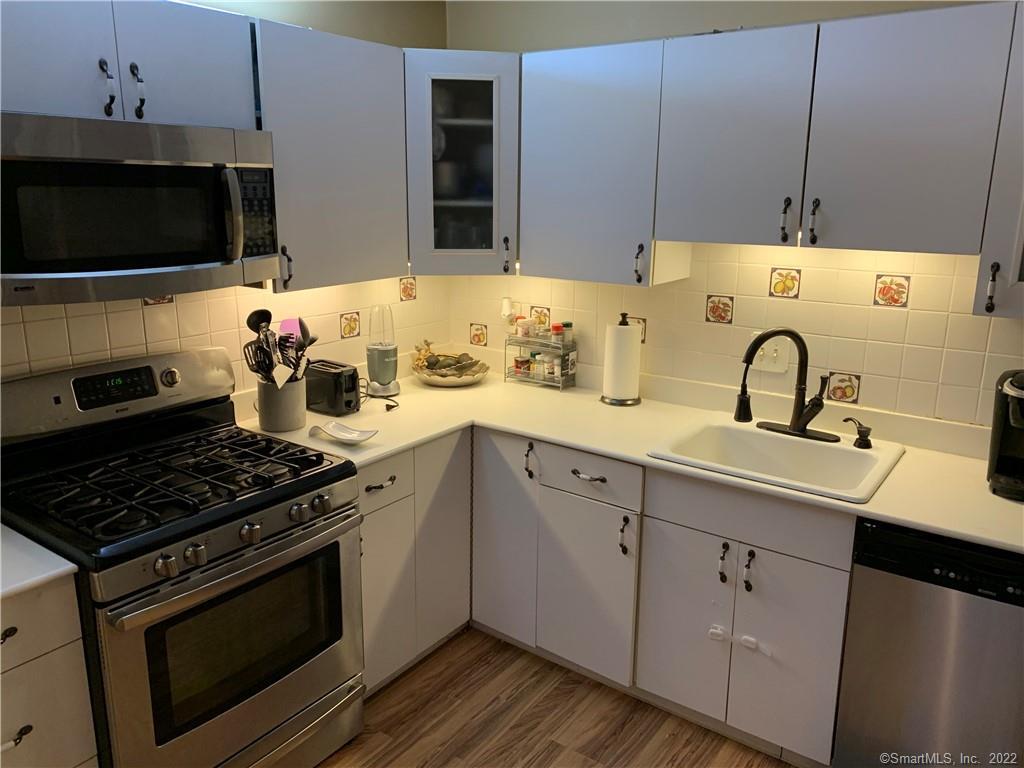 124-130 Deer Hill Avenue Danbury CT 06810