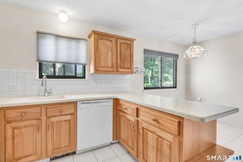 974 Heritage Village Southbury CT 06488