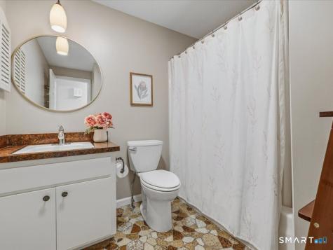 98 Metacomet Drive Meriden CT 06450