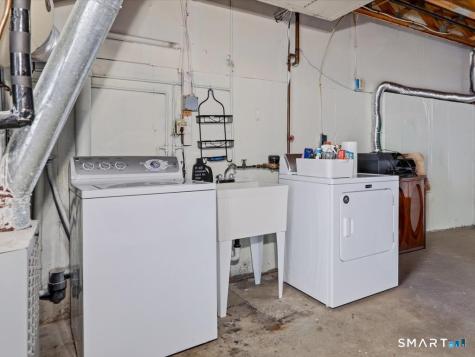 98 Metacomet Drive Meriden CT 06450