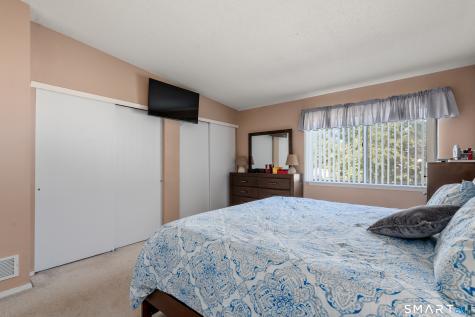 136 Webster Court Newington CT 06111