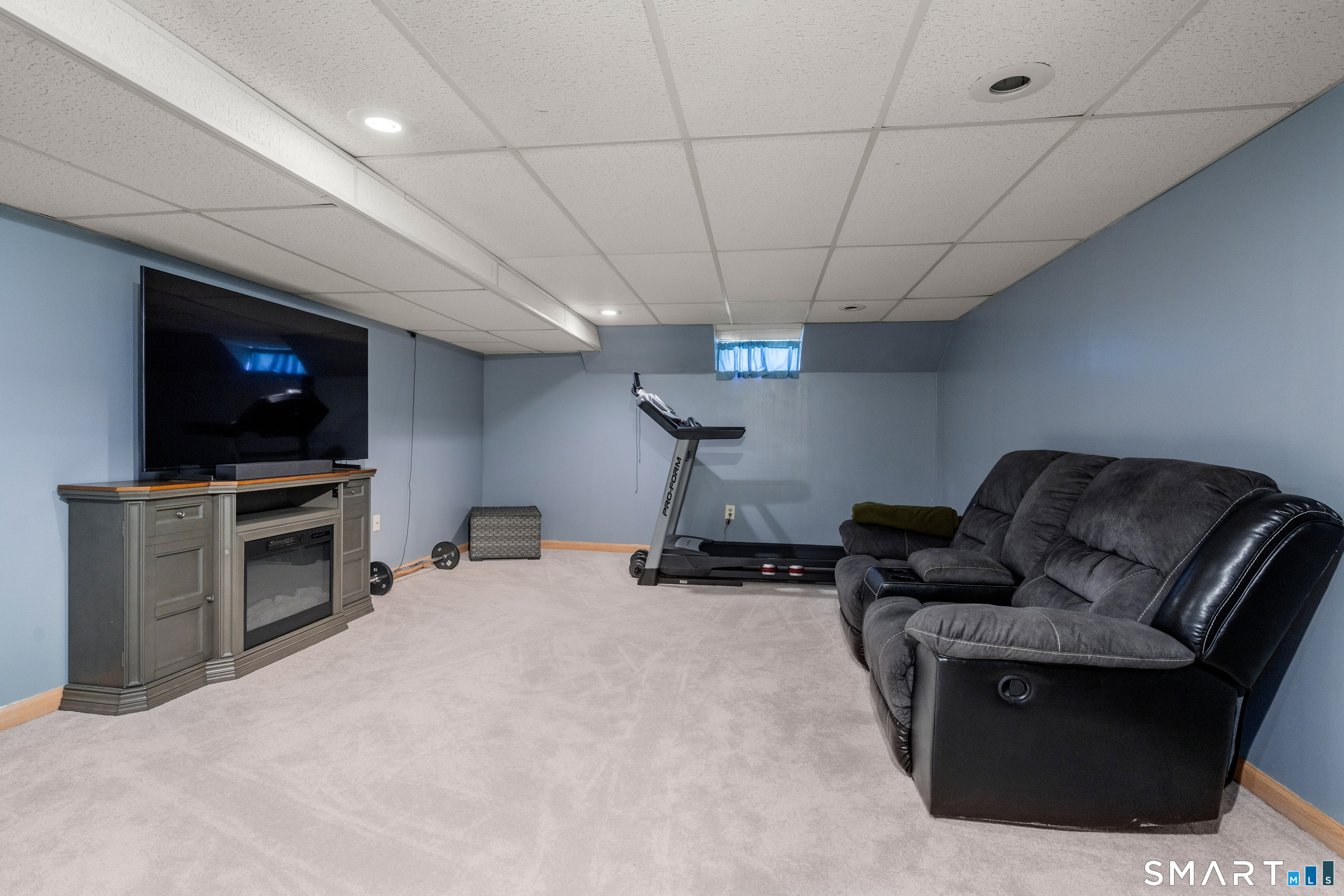 136 Webster Court Newington CT 06111