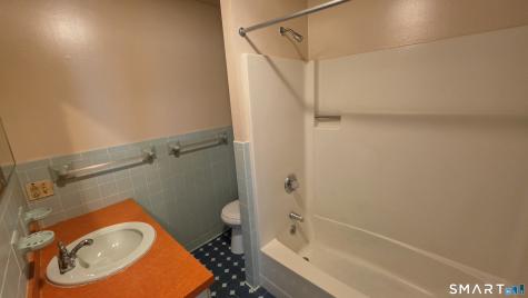 50-52 Lawrence Street Hartford CT 06106