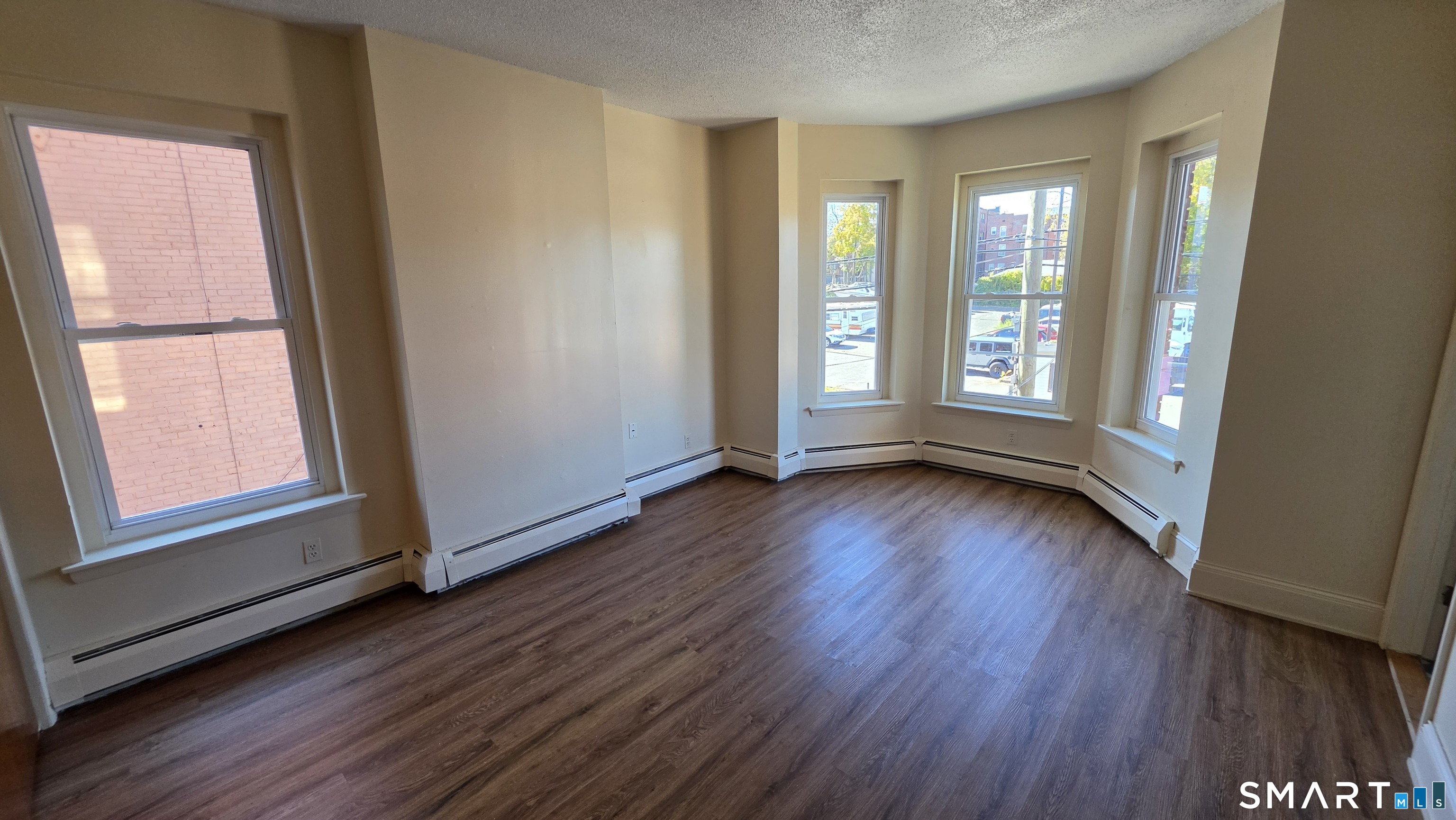 50-52 Lawrence Street Hartford CT 06106