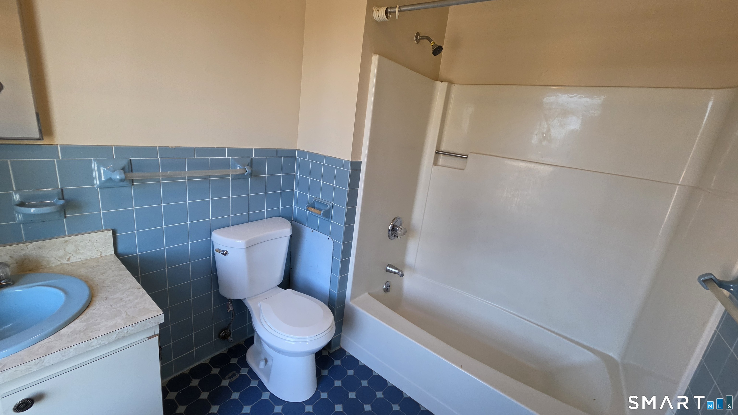 50-52 Lawrence Street Hartford CT 06106