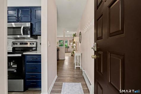 221 Foxwood Lane Milford CT 06460