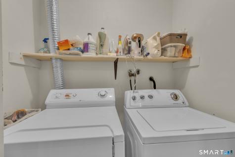 26 Kowal Court Newington CT 06111