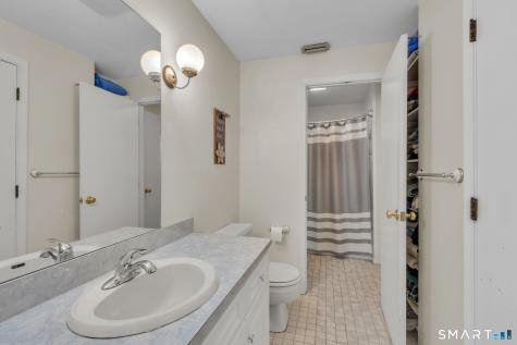 26 Kowal Court Newington CT 06111