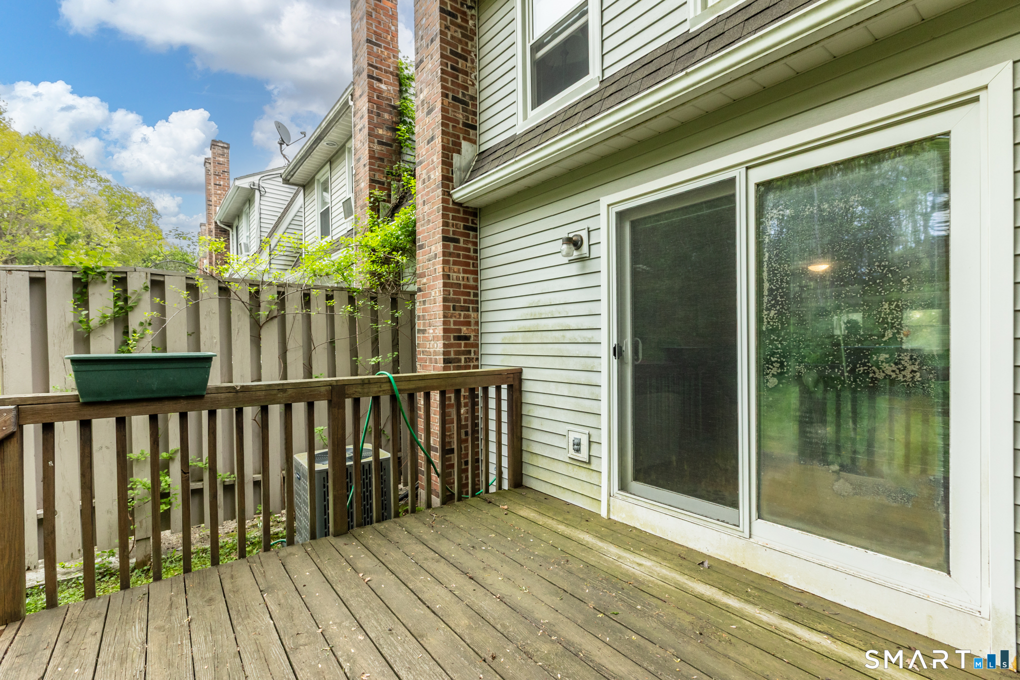 26 Kowal Court Newington CT 06111