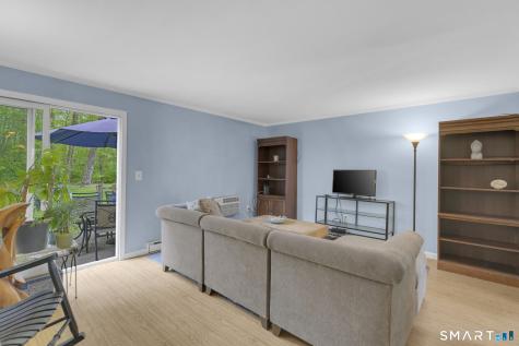391 Main Street Deep River CT 06417