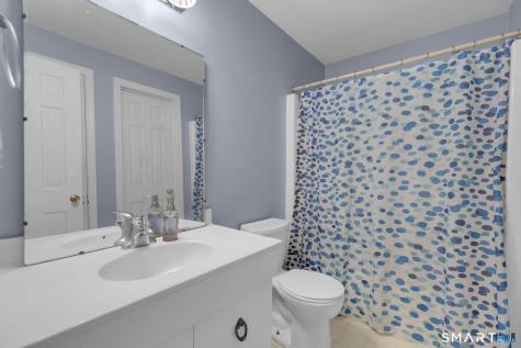 391 Main Street Deep River CT 06417
