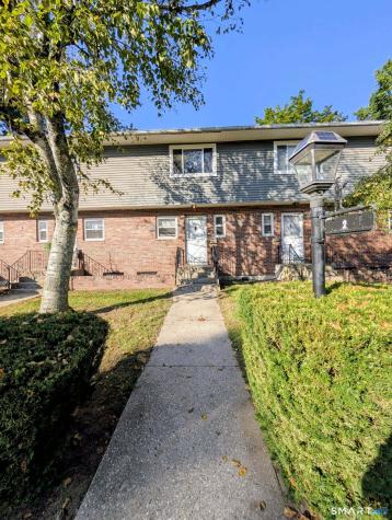 2 Camelot Drive Bloomfield CT 06002