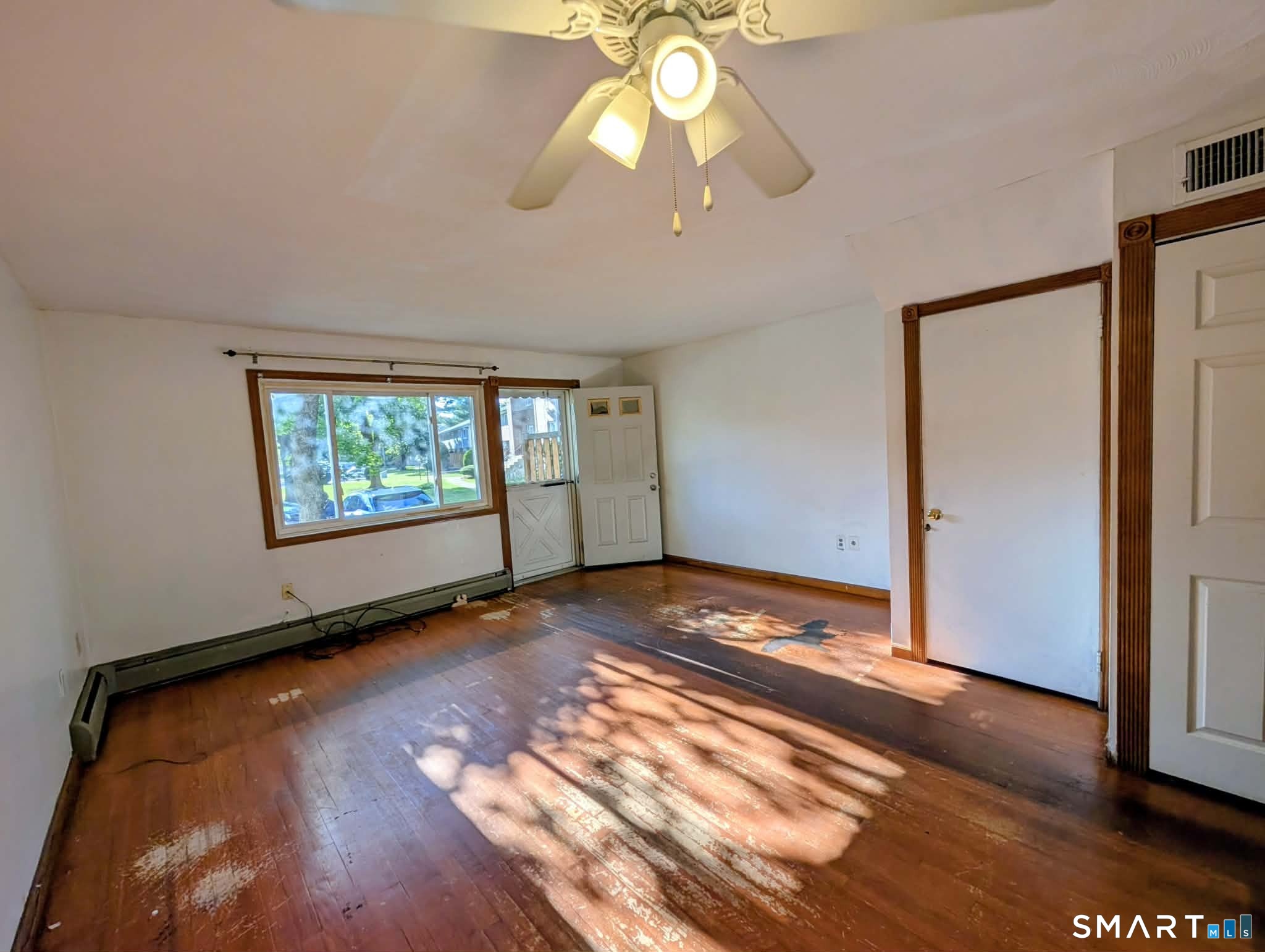 2 Camelot Drive Bloomfield CT 06002