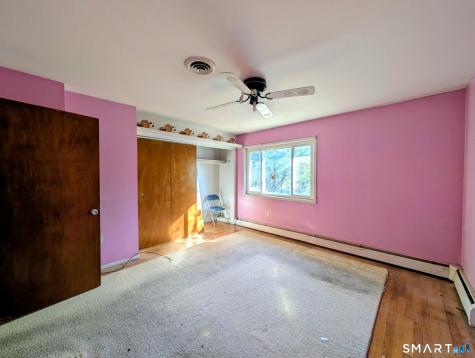 2 Camelot Drive Bloomfield CT 06002