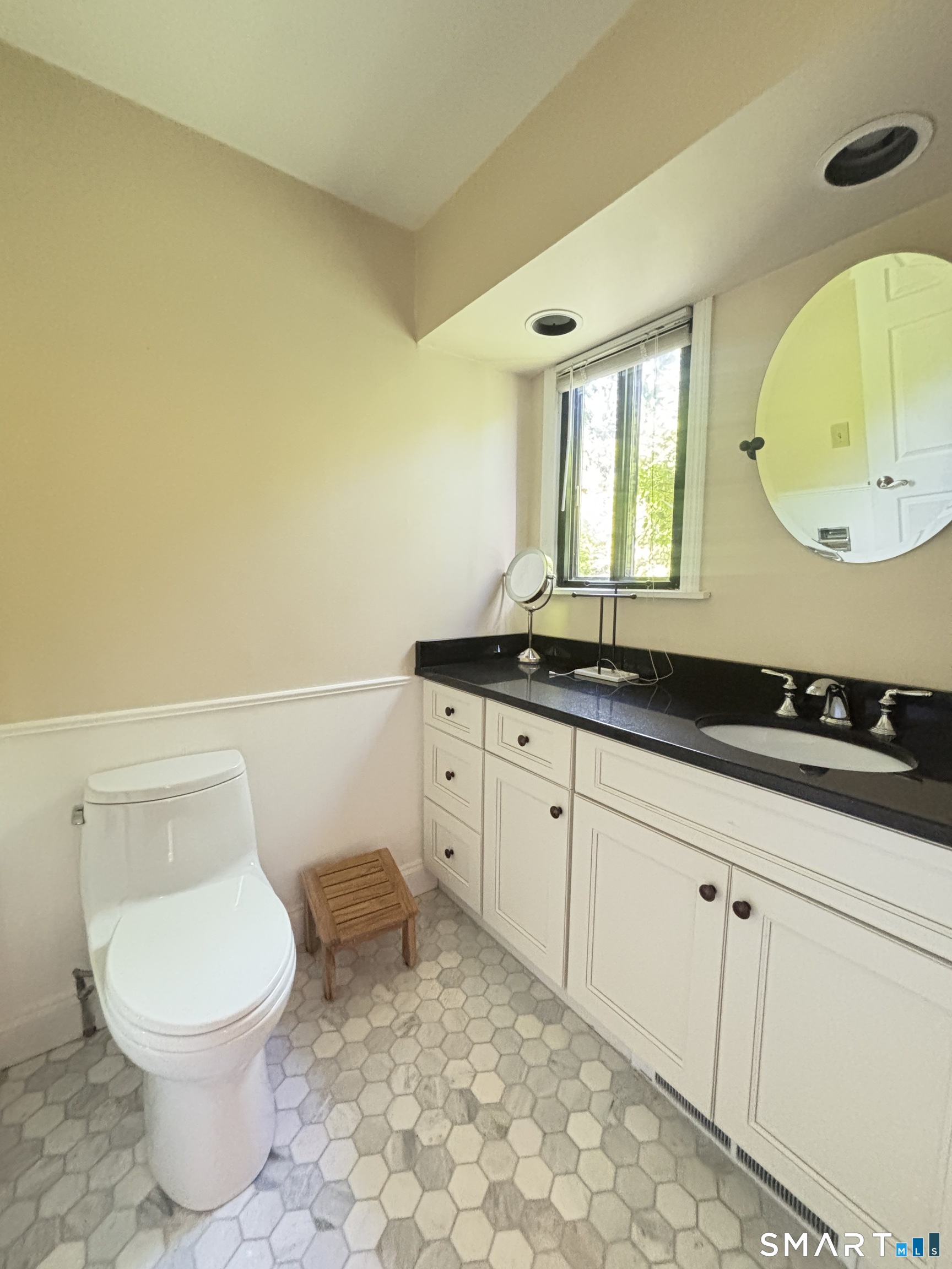 643 Heritage Village Southbury CT 06488