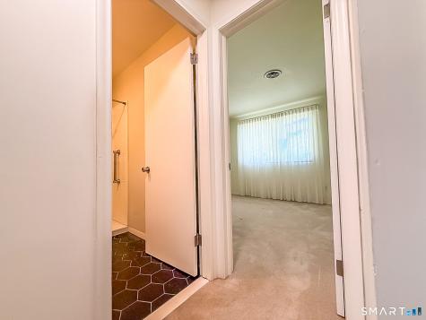 256 Richard Street Newington CT 06111
