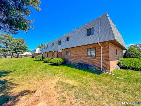 256 Richard Street Newington CT 06111