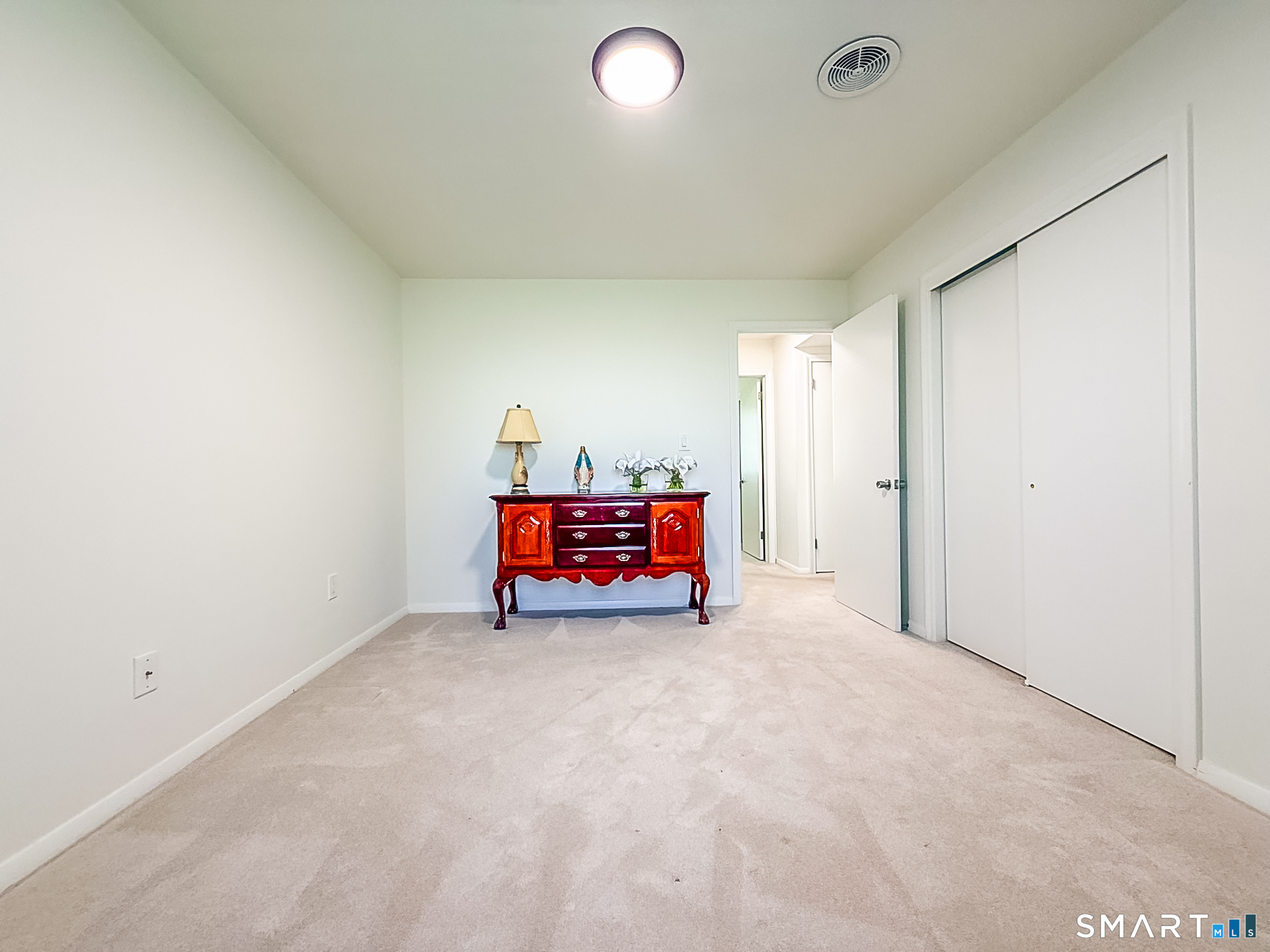 256 Richard Street Newington CT 06111
