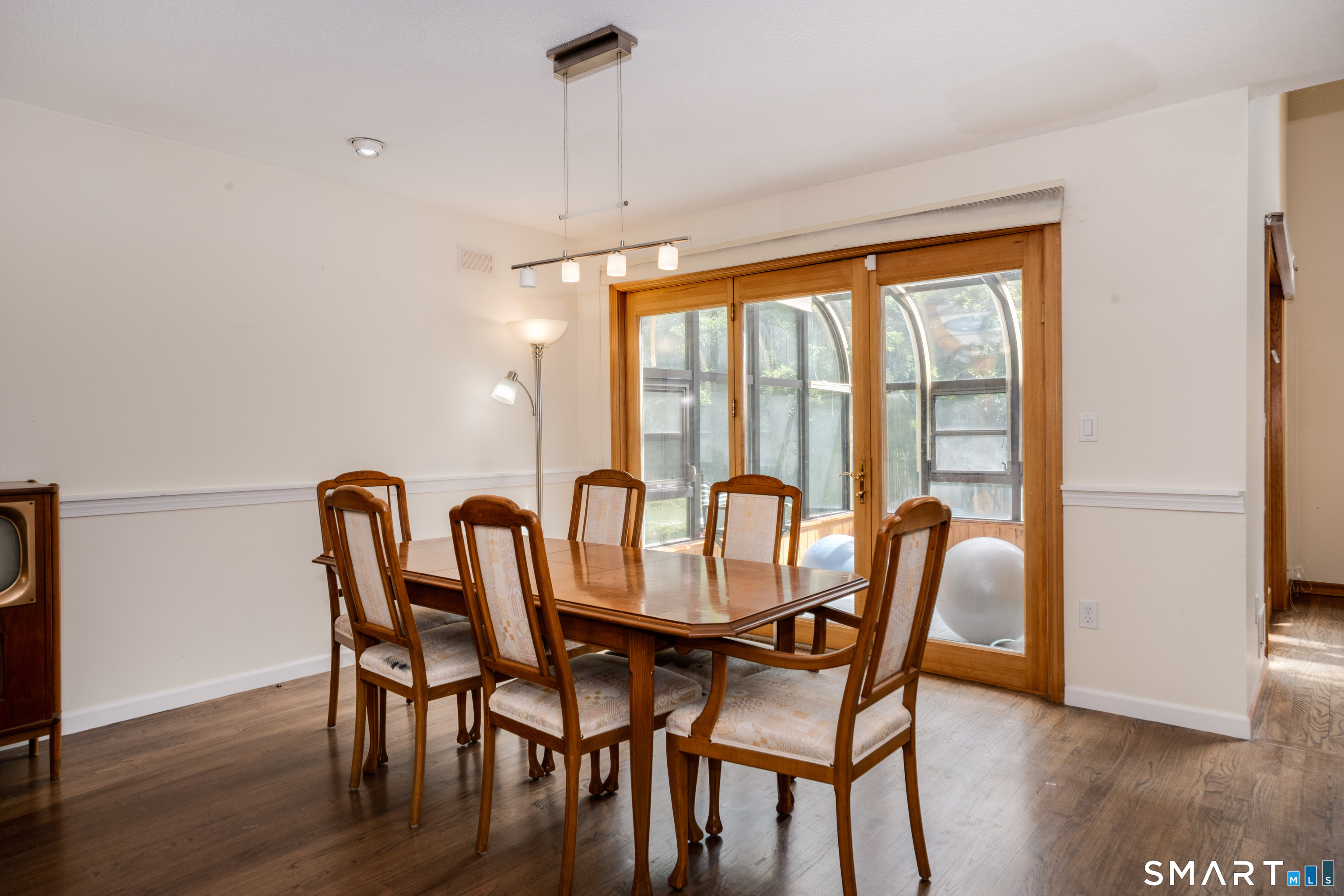 5 Timberwood Road West Hartford CT 06117