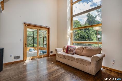 5 Timberwood Road West Hartford CT 06117
